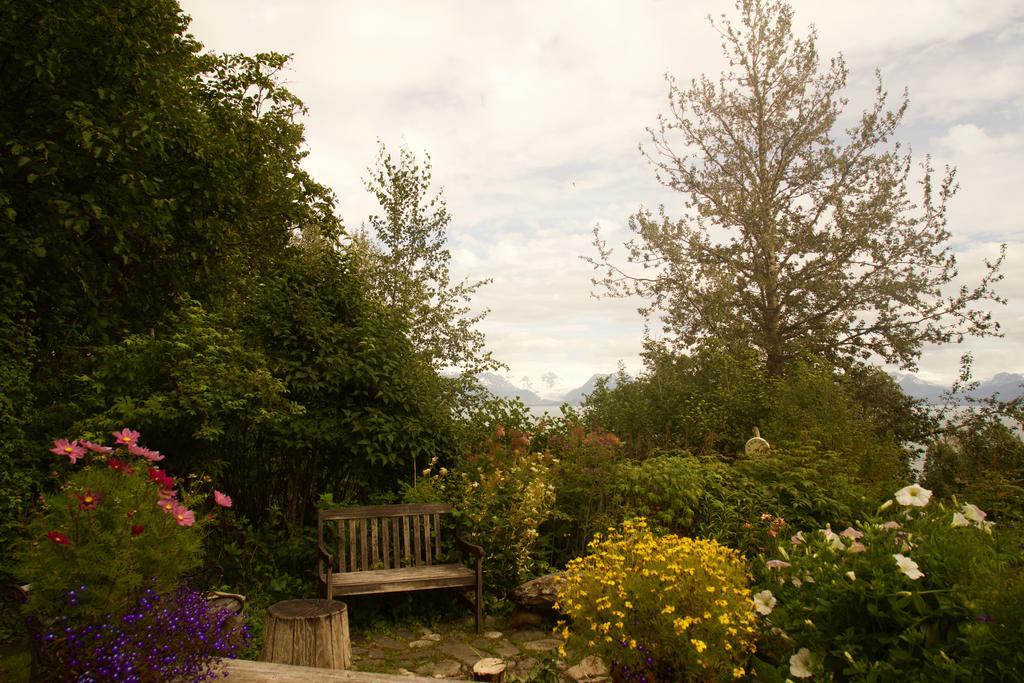 Brigitte'S Bavarian Bed Und Breakfast Millers Landing Exterior foto